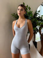 Enterizo corto enroscado push up