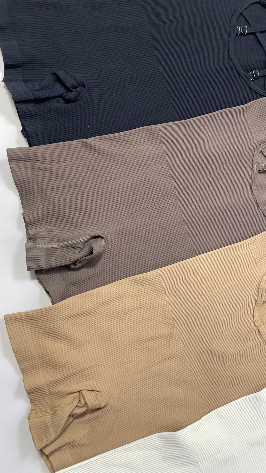 Enterizo corto multifuncional sin push up