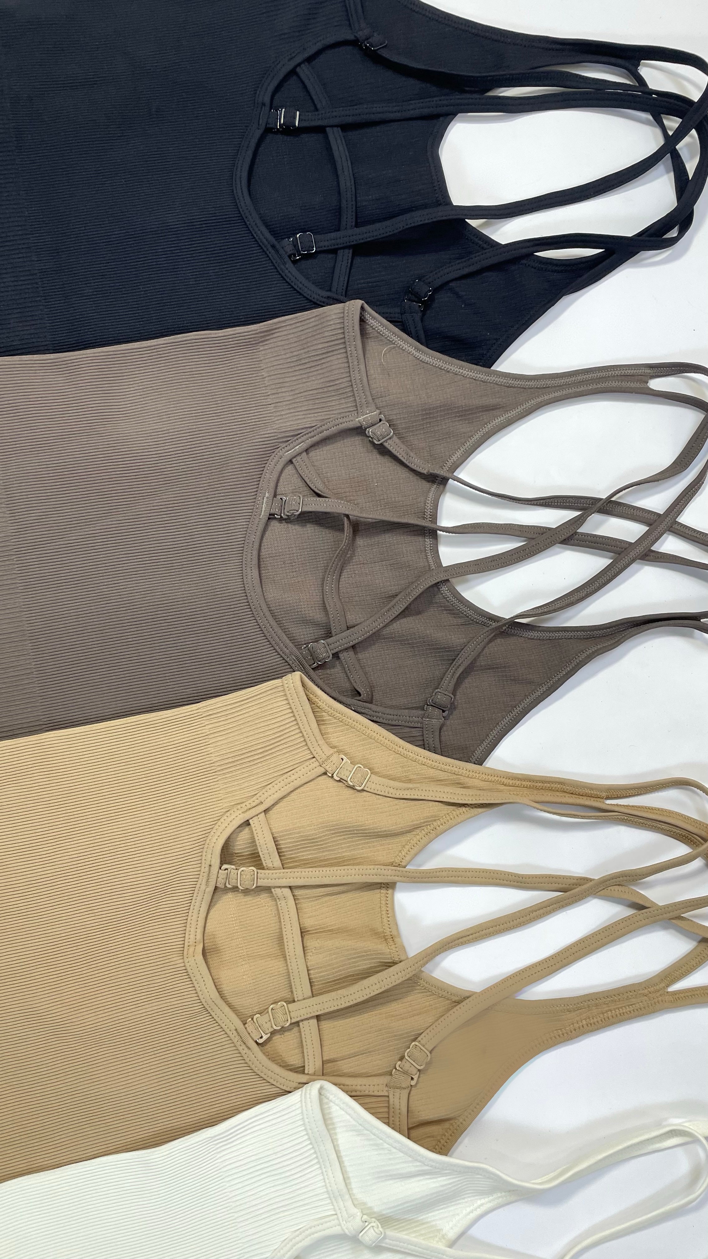 Enterizo corto multifuncional sin push up