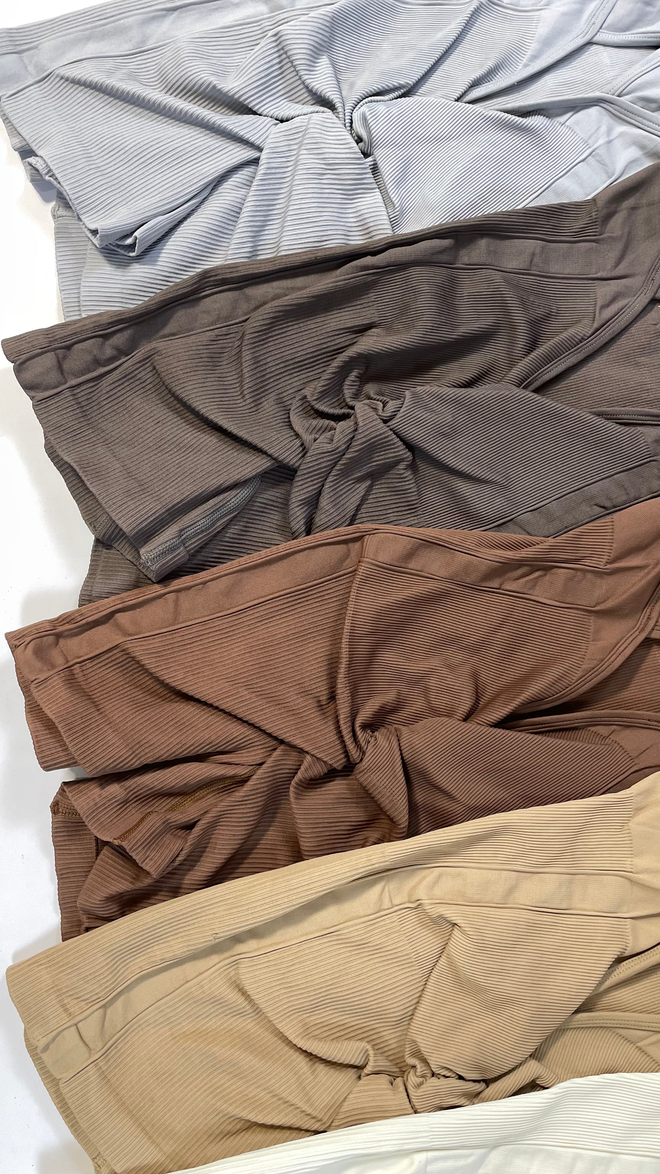 Enterizo corto enroscado push up