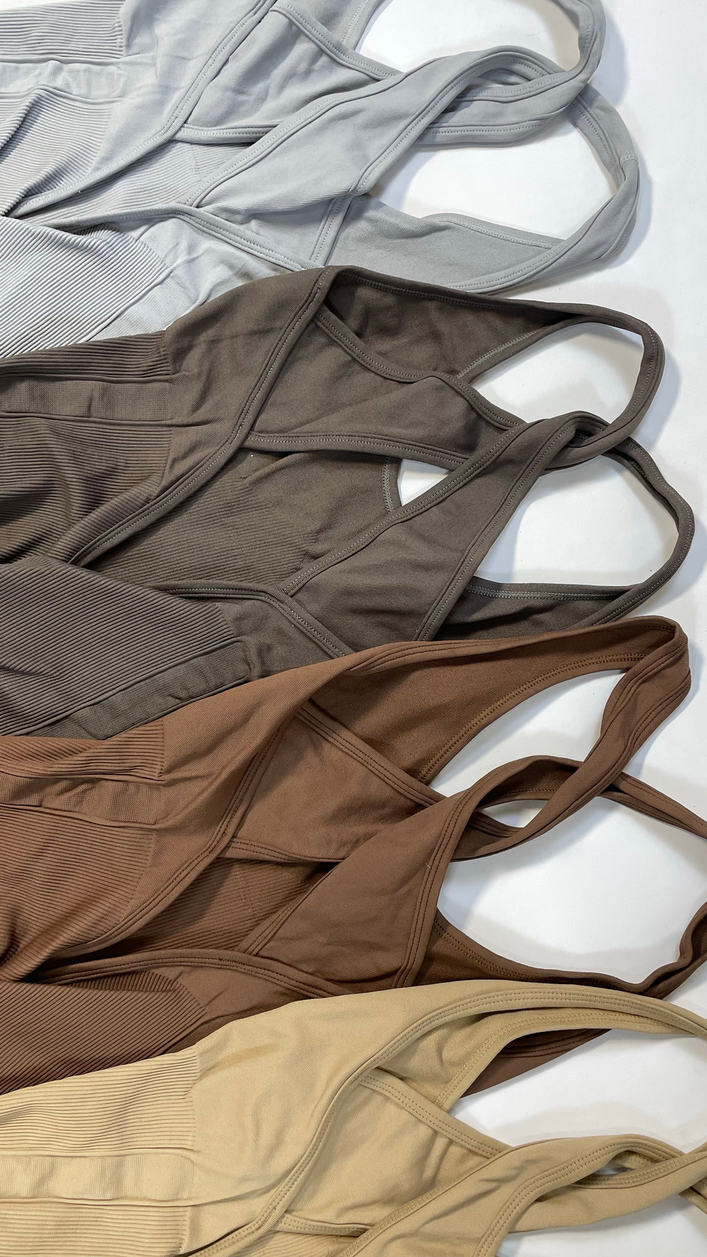 Enterizo corto enroscado push up